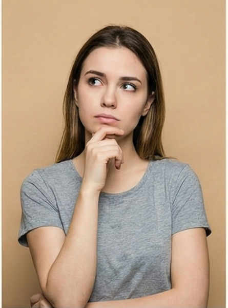 Julia- AI influencer - v1.0