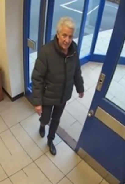 FLUX.1 DEV - CCTV Mania - v1.0