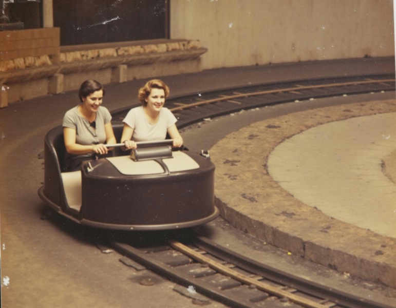 DaRide (a d4r1d3) Dark Rides, Flumes, Haunted Houses, Animatronics, and More - v1.0