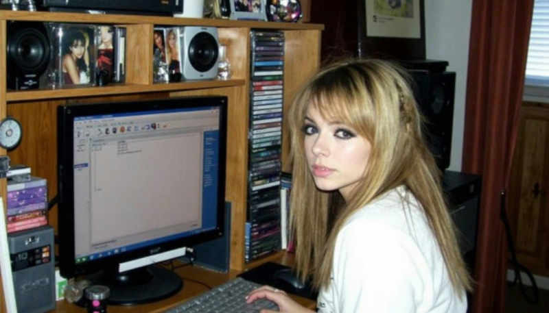 2000s Aesthetic - v1