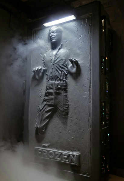 Experimental Lora: rorschach-test & more - frozen in carbonite