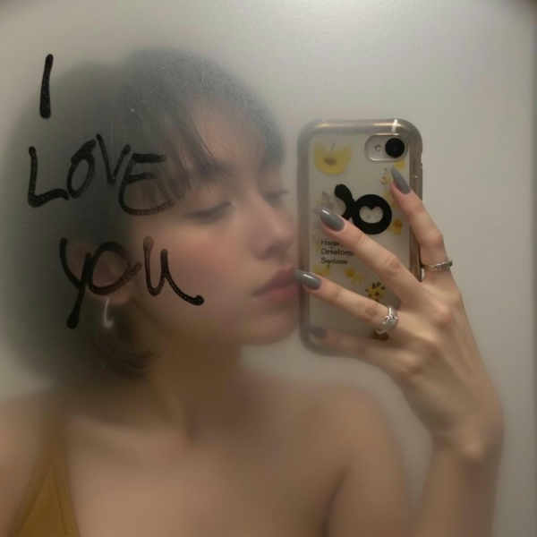 Realistic/Aesthetic Poses FluxDev - Aesthetic Poses v1.5