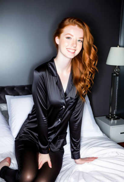 Rawfully Stylish (dramatic lighting) - v0.1 for SDXL