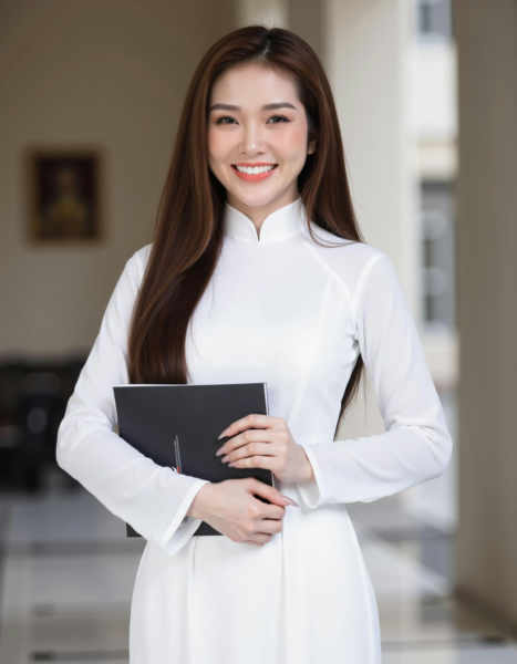 Flux_lora_hotgirl02_Vietnamese_RC Hoang - v2.0