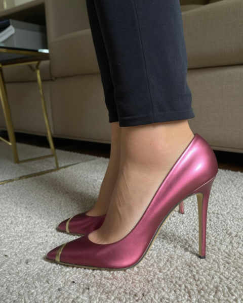 Close-up High-Heeled Shoes - SDXL