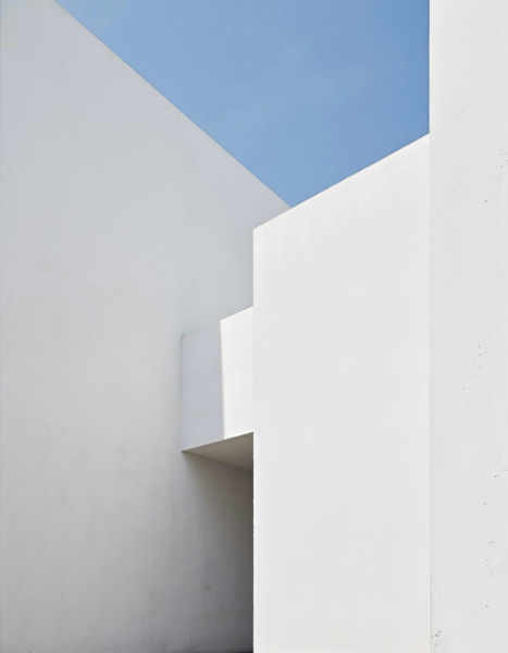WhiteArchitecture_Flux_LoRA - WhiteArchitecture_Flux_v1